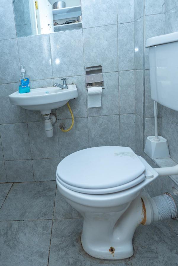 The Bliss - Lovely 1 Bedroom Apartment Located Near Trm Mall Nairobi Esterno foto
