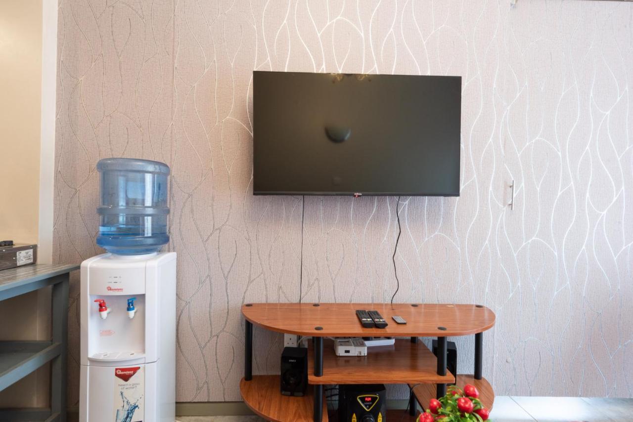 The Bliss - Lovely 1 Bedroom Apartment Located Near Trm Mall Nairobi Esterno foto